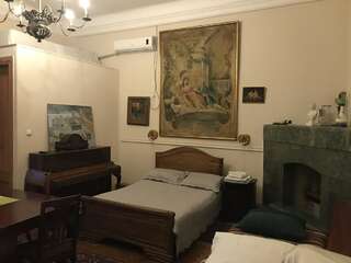 Отель Gutsa Artists Mini-Hotel Тбилиси Люкс-1